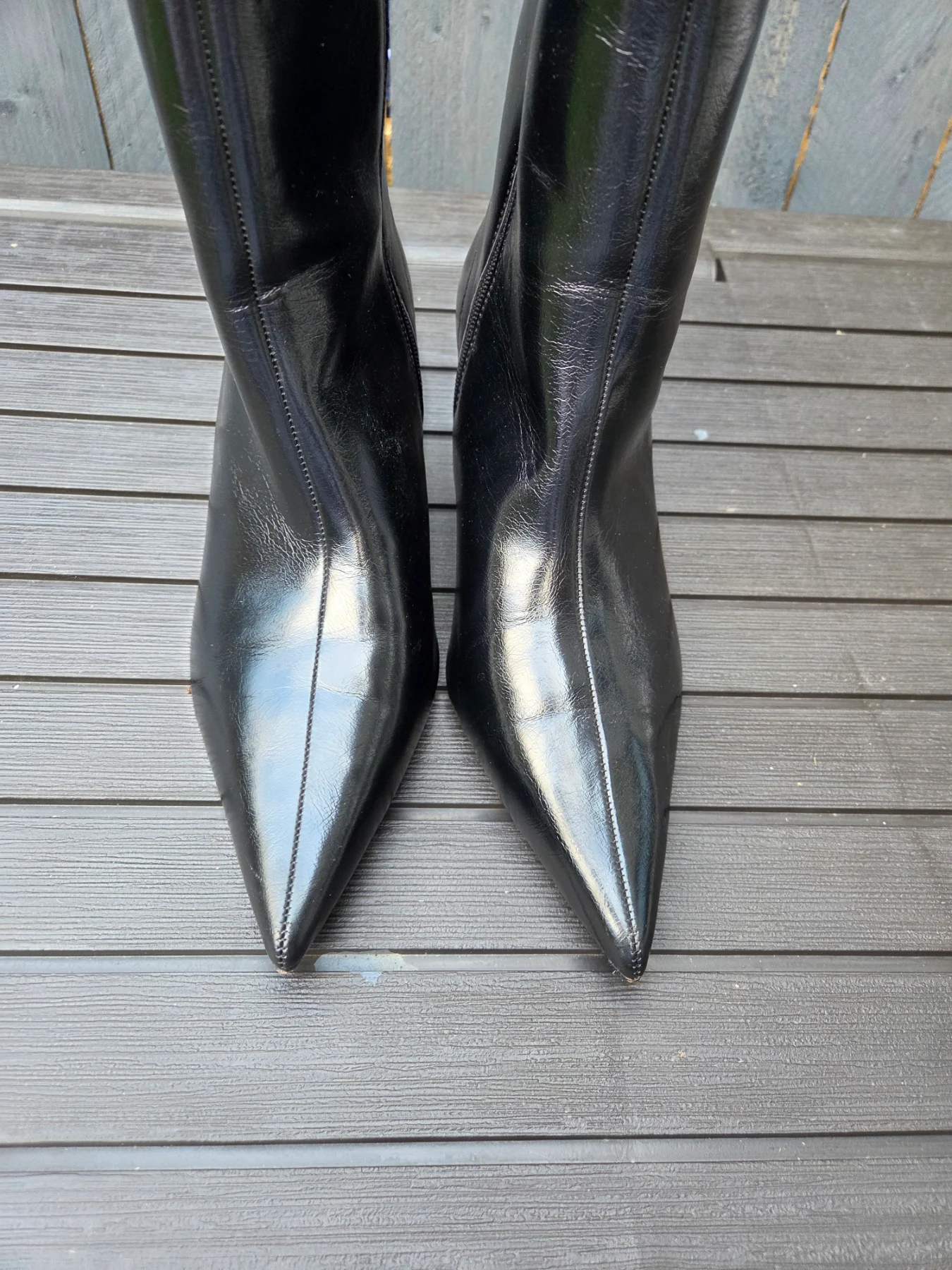 Ladies boots