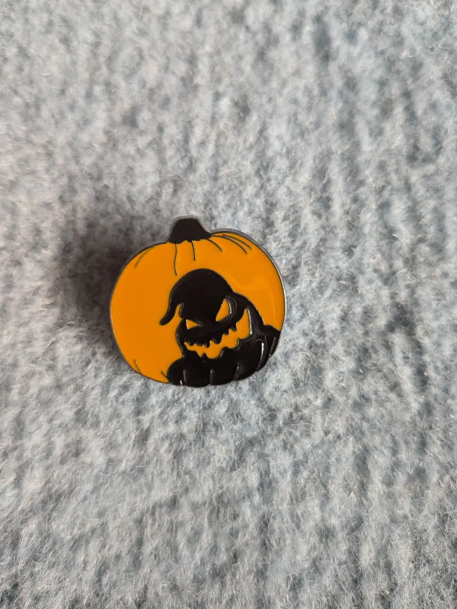 Nightmare before Christmas "oogie boogie" enamel pin badge