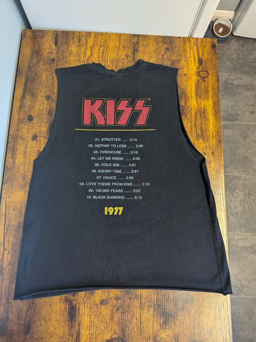 Zara Trafaluc KISS Band Sleeveless Top • Vintage Style Graphic Muscle Tee