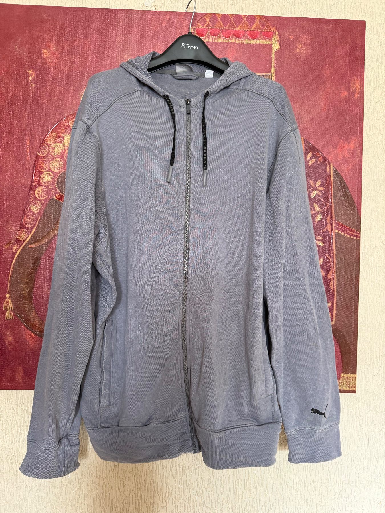 Puma size XL zip up hoodie jacket