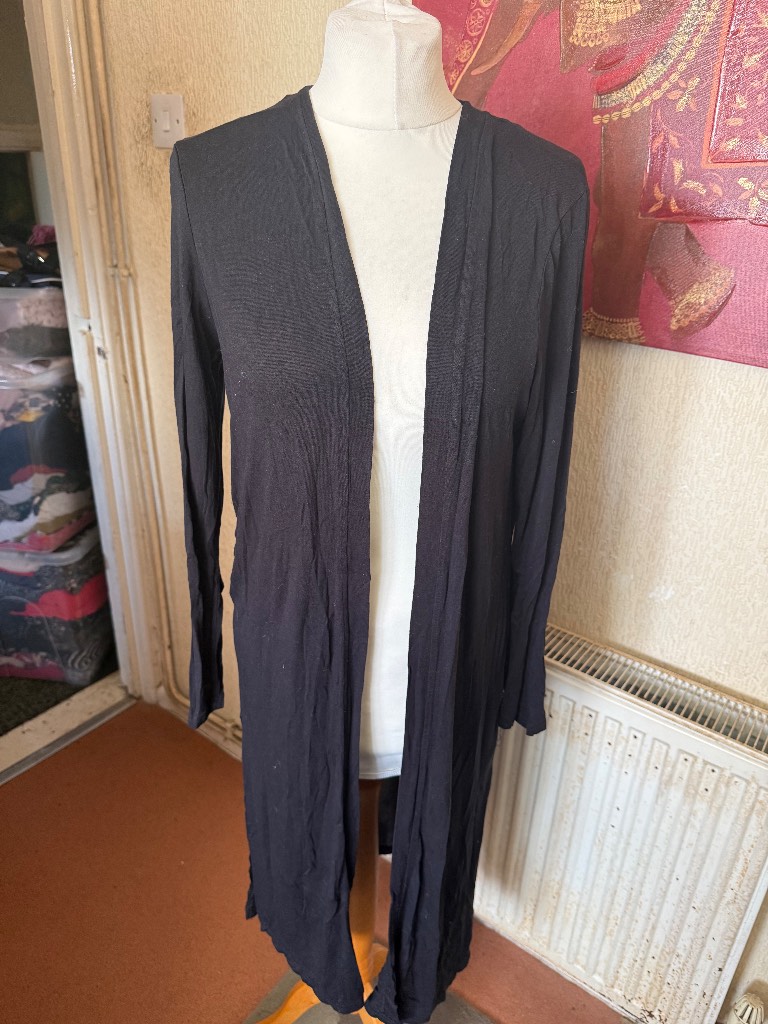 New look size 8 long length cardigan