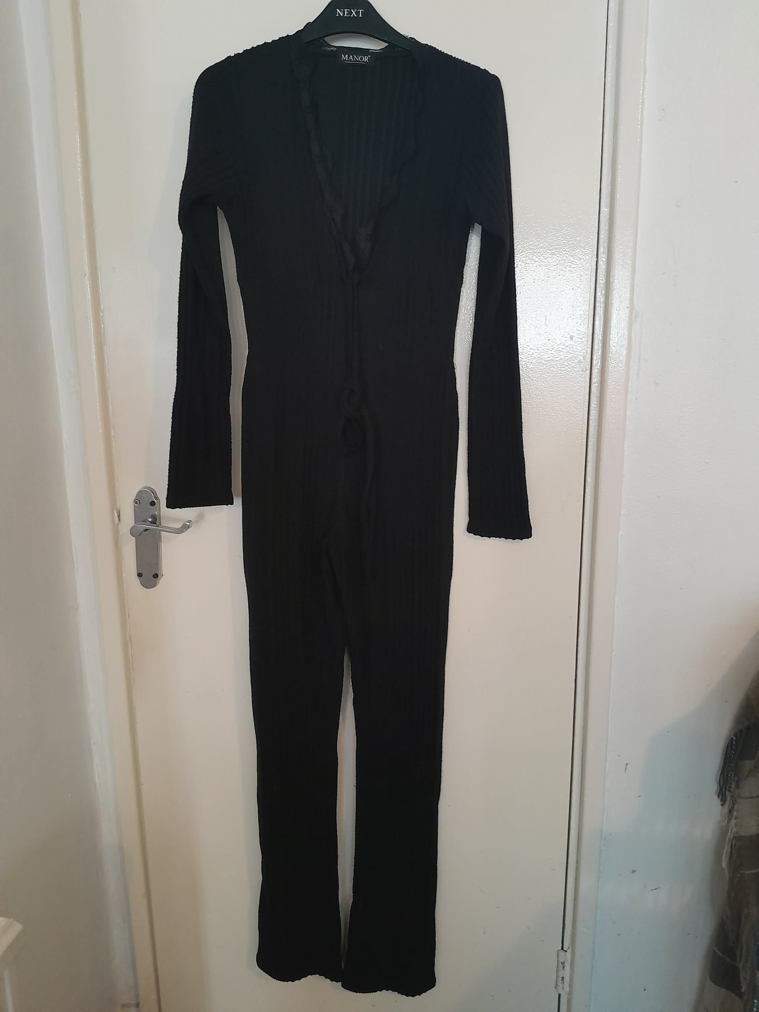 ladies size 8/10 manor ribbed jumpsuit