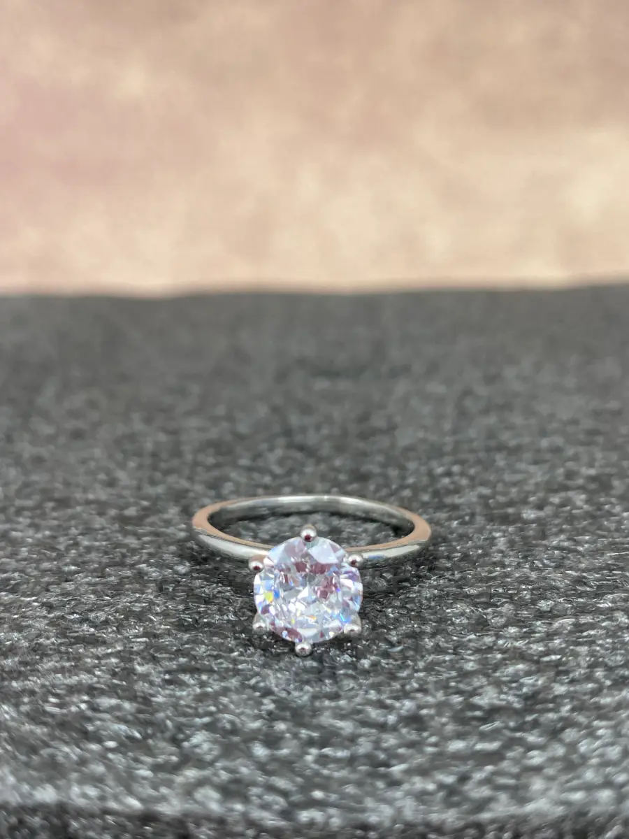 Sterling silver solitaire stone ring size 19mm