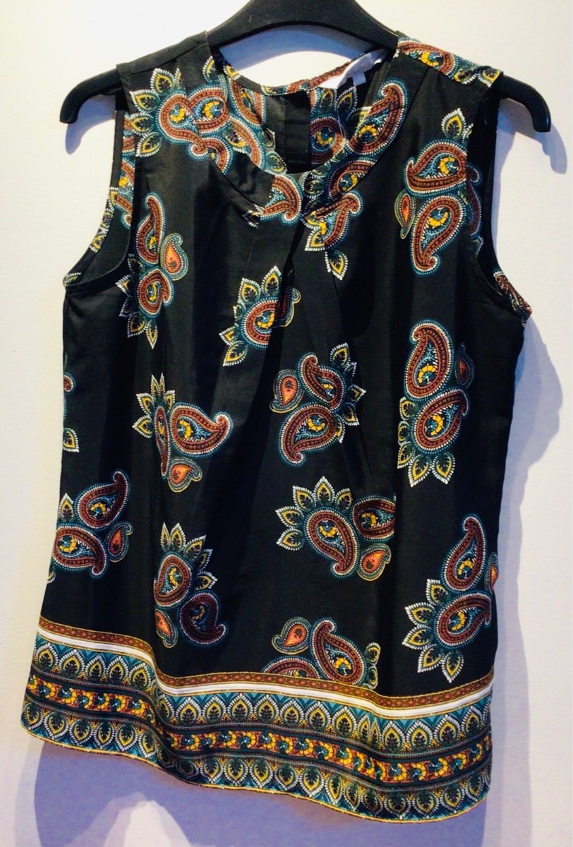 Ladies Sleevless Red Herring Paisley Blouse. 12.