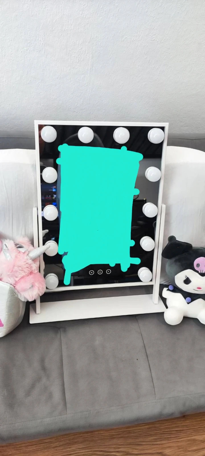 Hollywood Mirror 12 lightbulbs 14"x18"