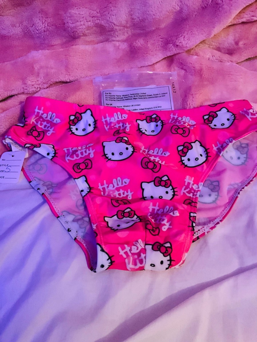 Hello Kitty Beach Trunks S