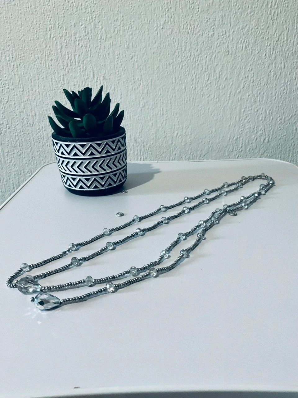 Very Good Women's Silver Loose Necklace