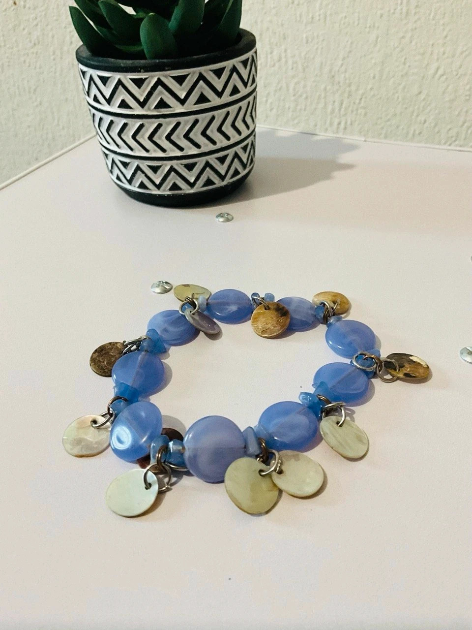 Very Good Cute Women's Vintage Lilac Gold Strechy Bracelet