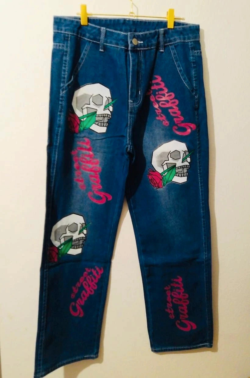 Bnwot Men's Blue and Pink Jeans M Skull Details