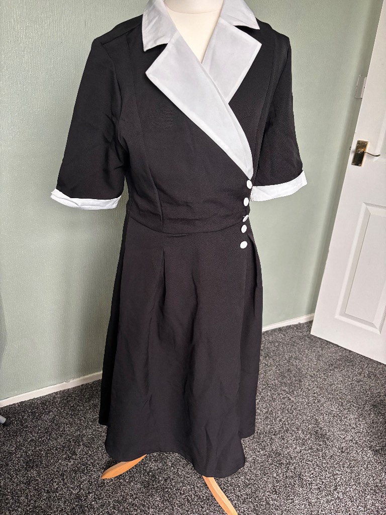 Vintage/retro cocktail dress size M