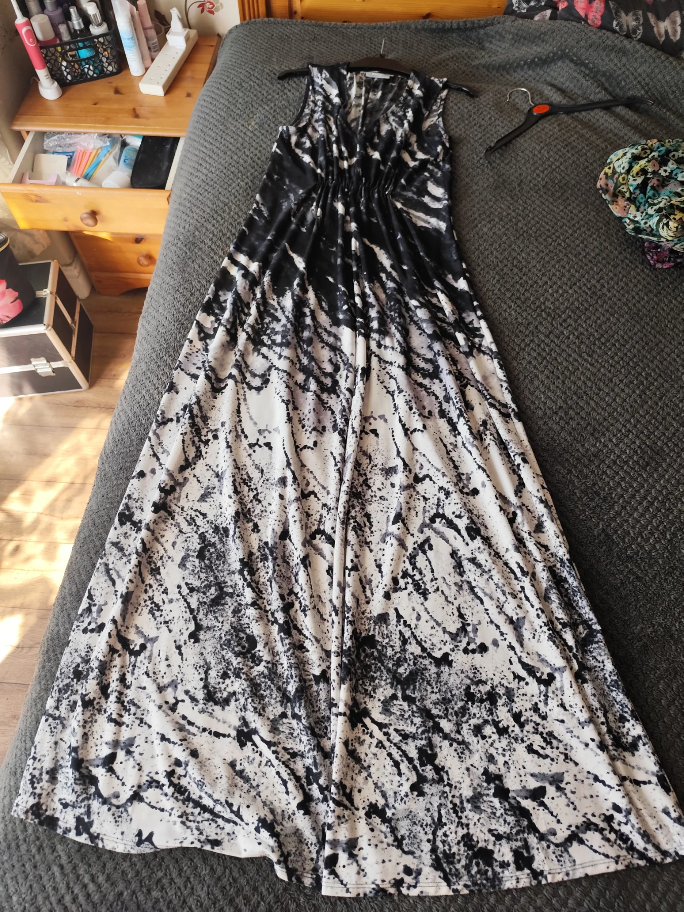 Wallis Ladies long dress