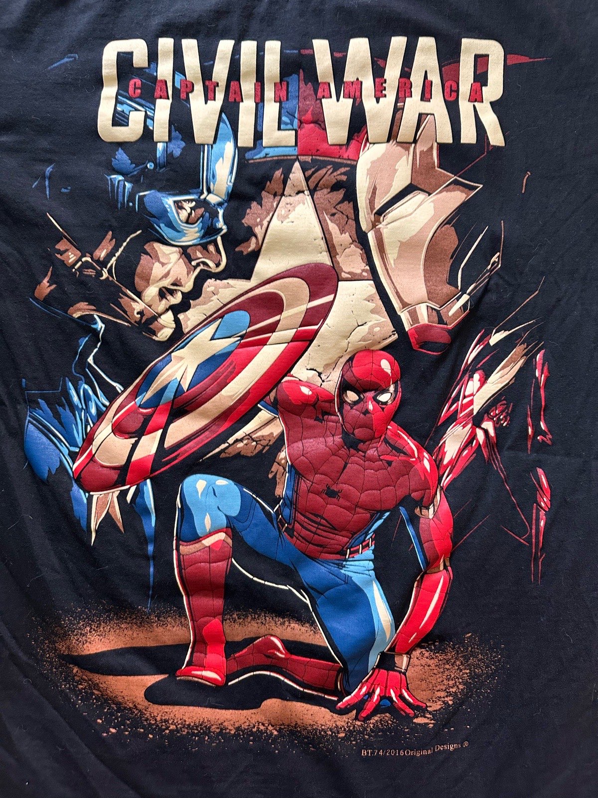 Civil War, Captain America T-shirt XL