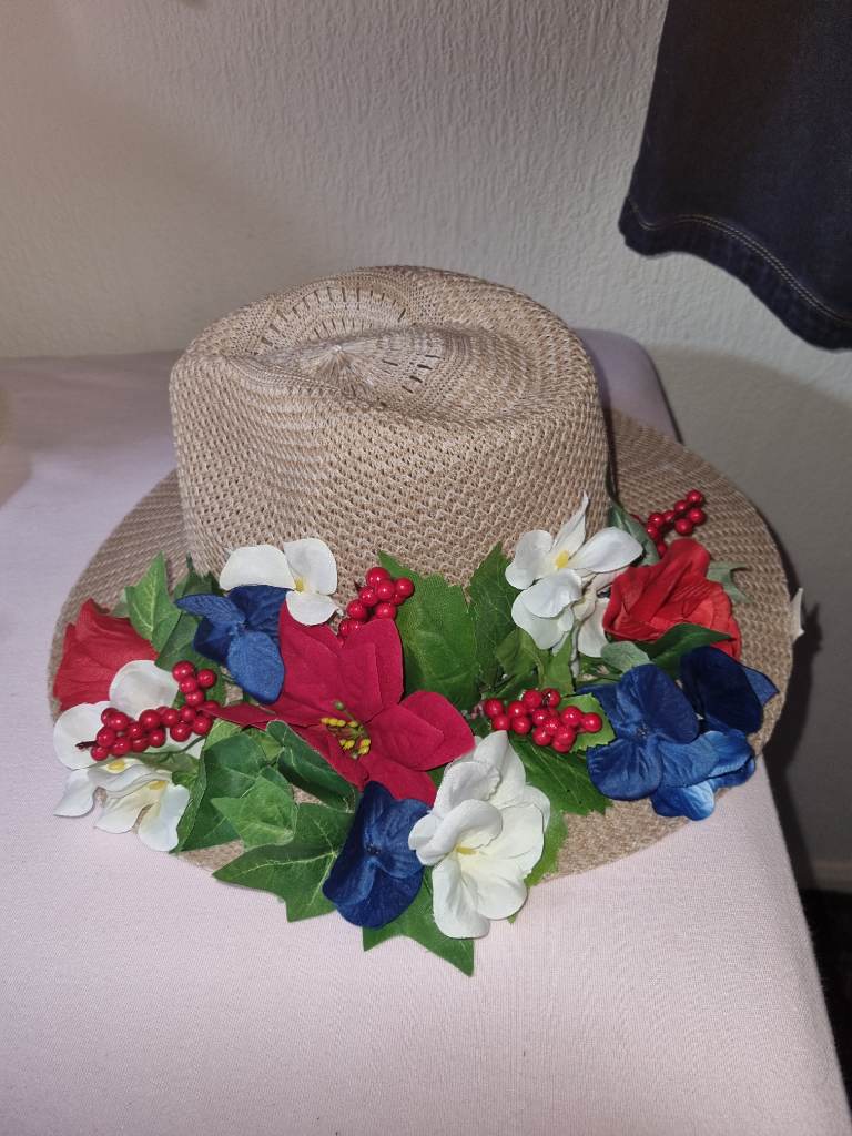 Red white blue ladies hats