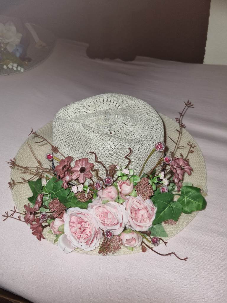 Pink white hat