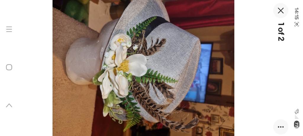 Grey hat for the races new