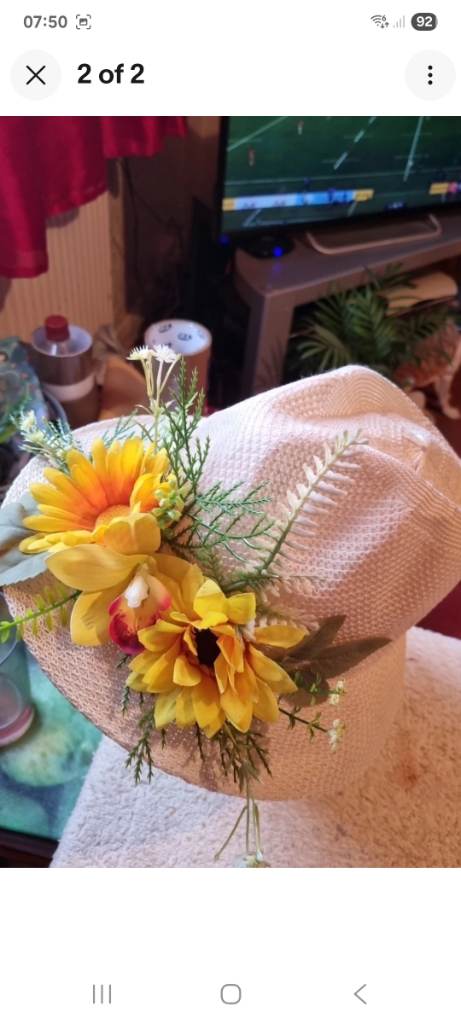 Ladys yellow flower hat new