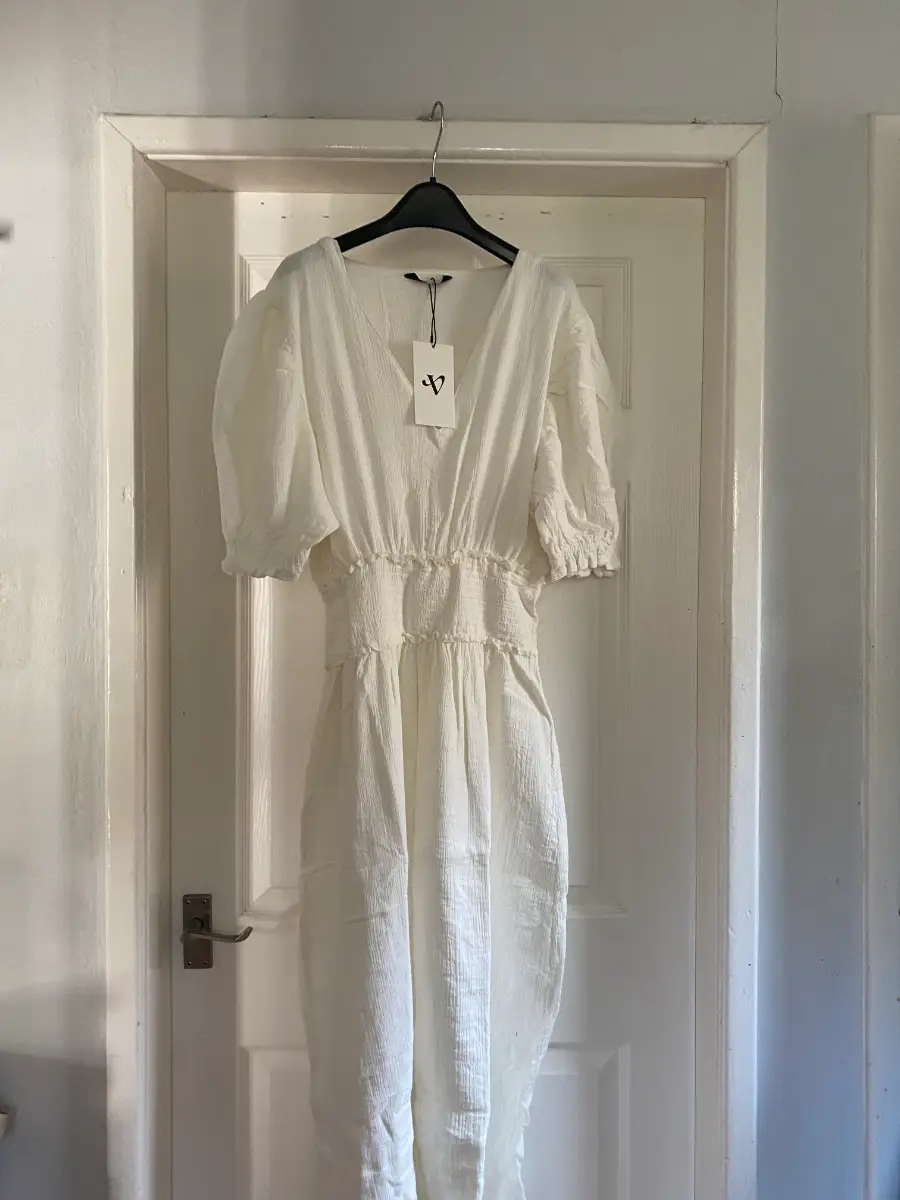 The Very Collection Cheesecloth V Neck Ruched Waist Midi Dress White - Size UK 14 New with Tags