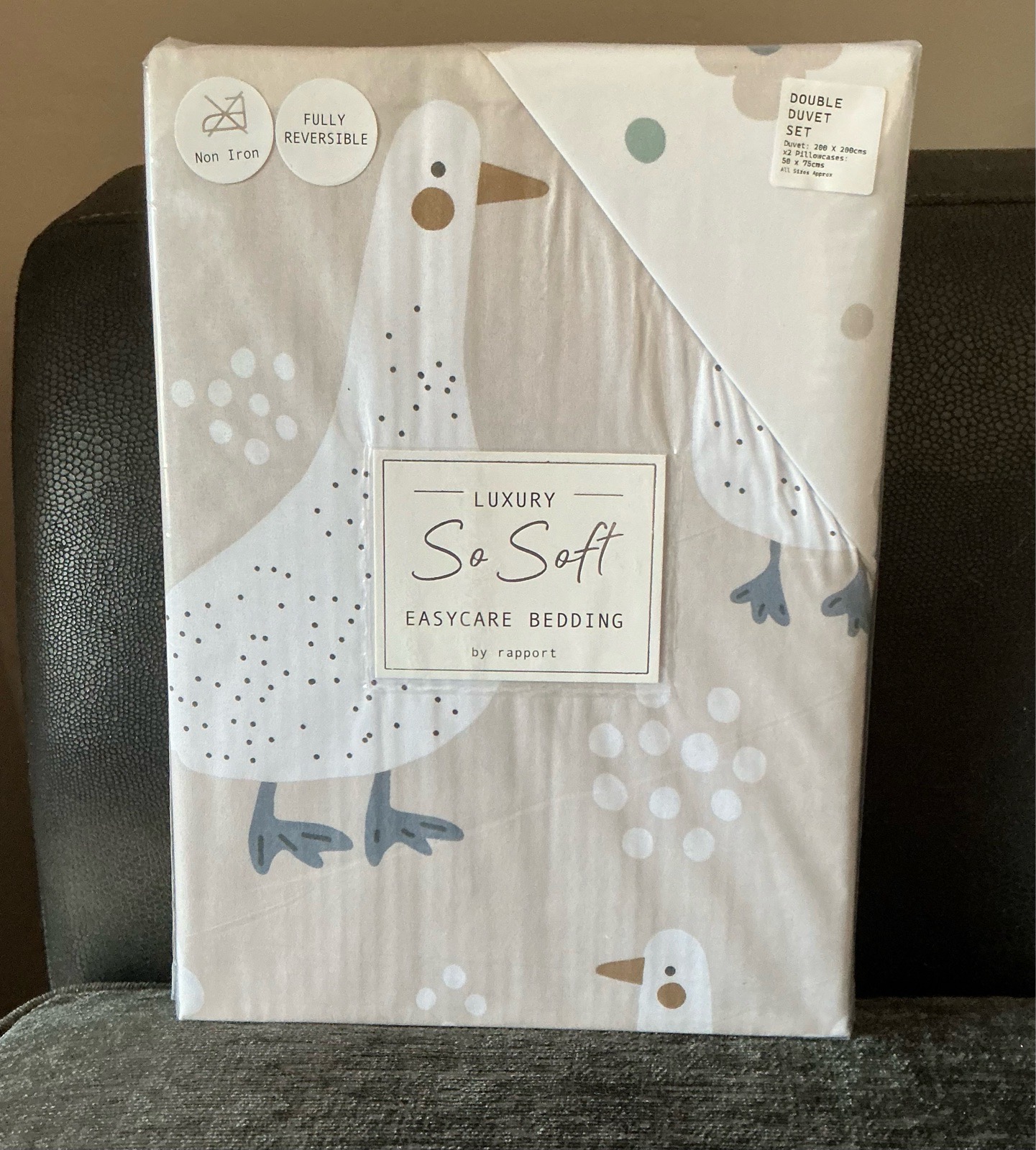 ‘Jemima Goose’ double duvet set. Reversible + non-iron.