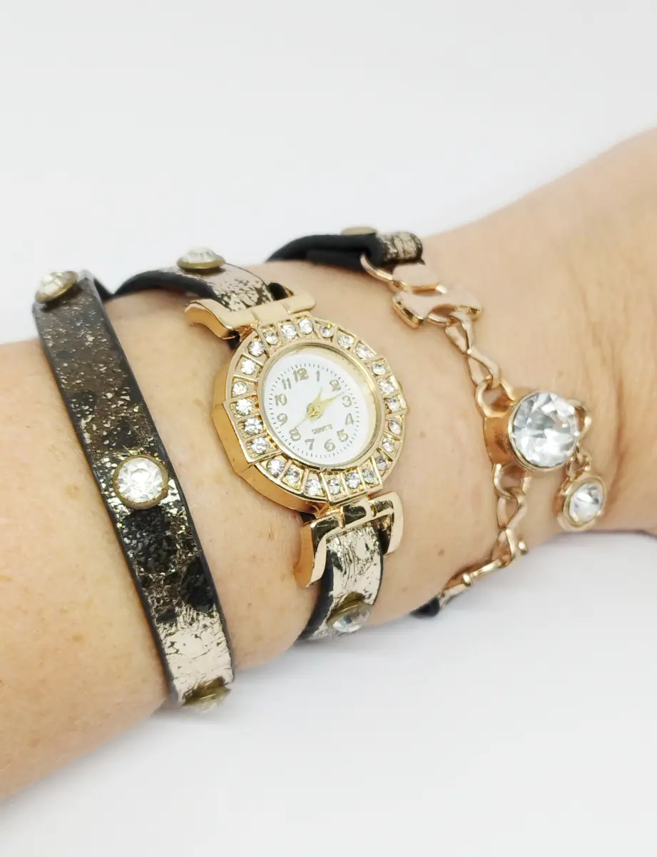 Vintage quartz wraparound crystal gem watch