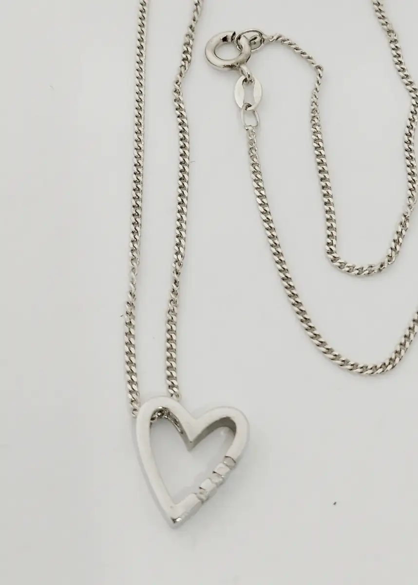 Silver Hallmarked 925 Hot Diamonds Open heart pendant necklace with real diamonds
