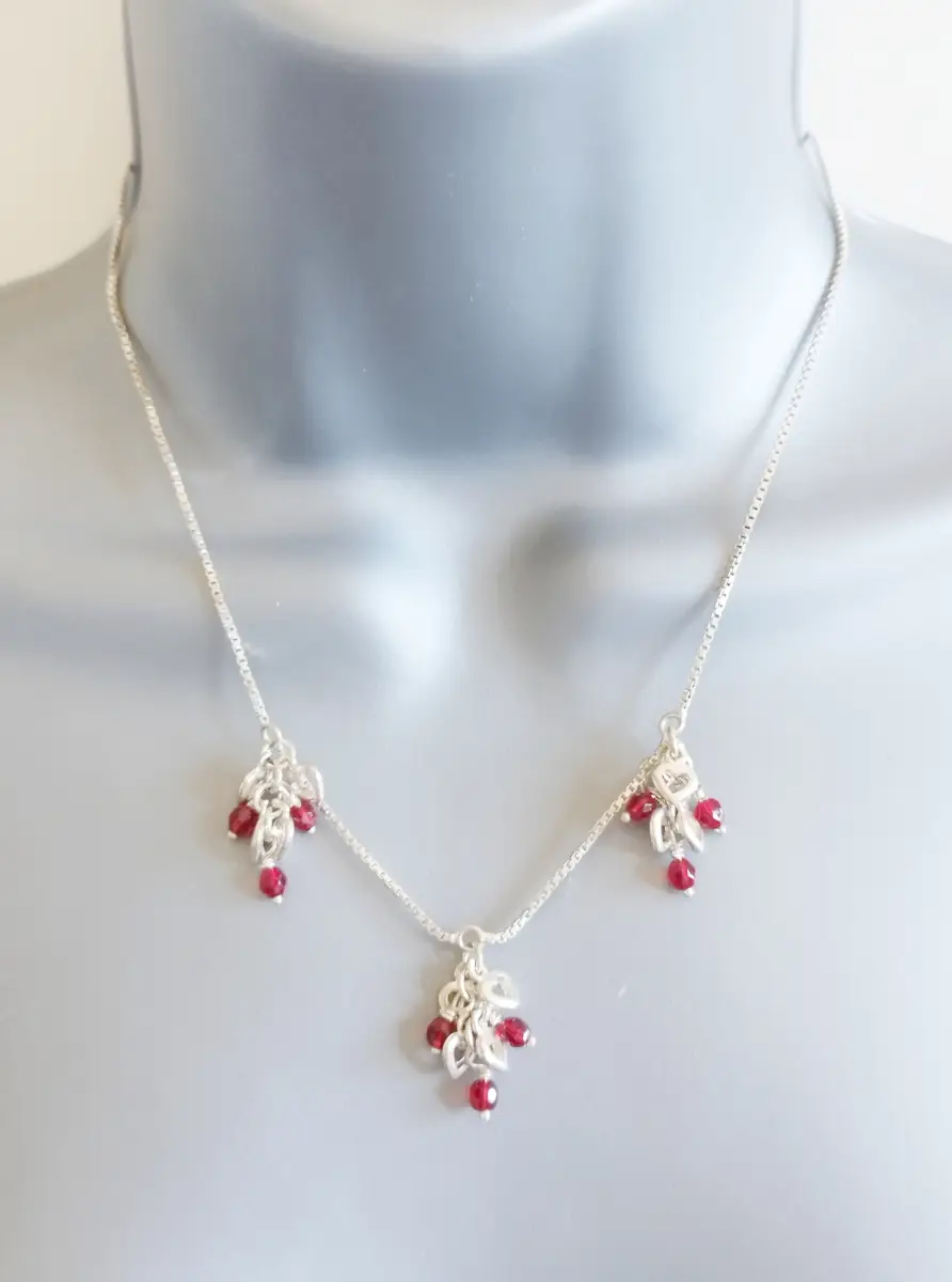Silver Hallmarked 925 heart & bead cluster necklace