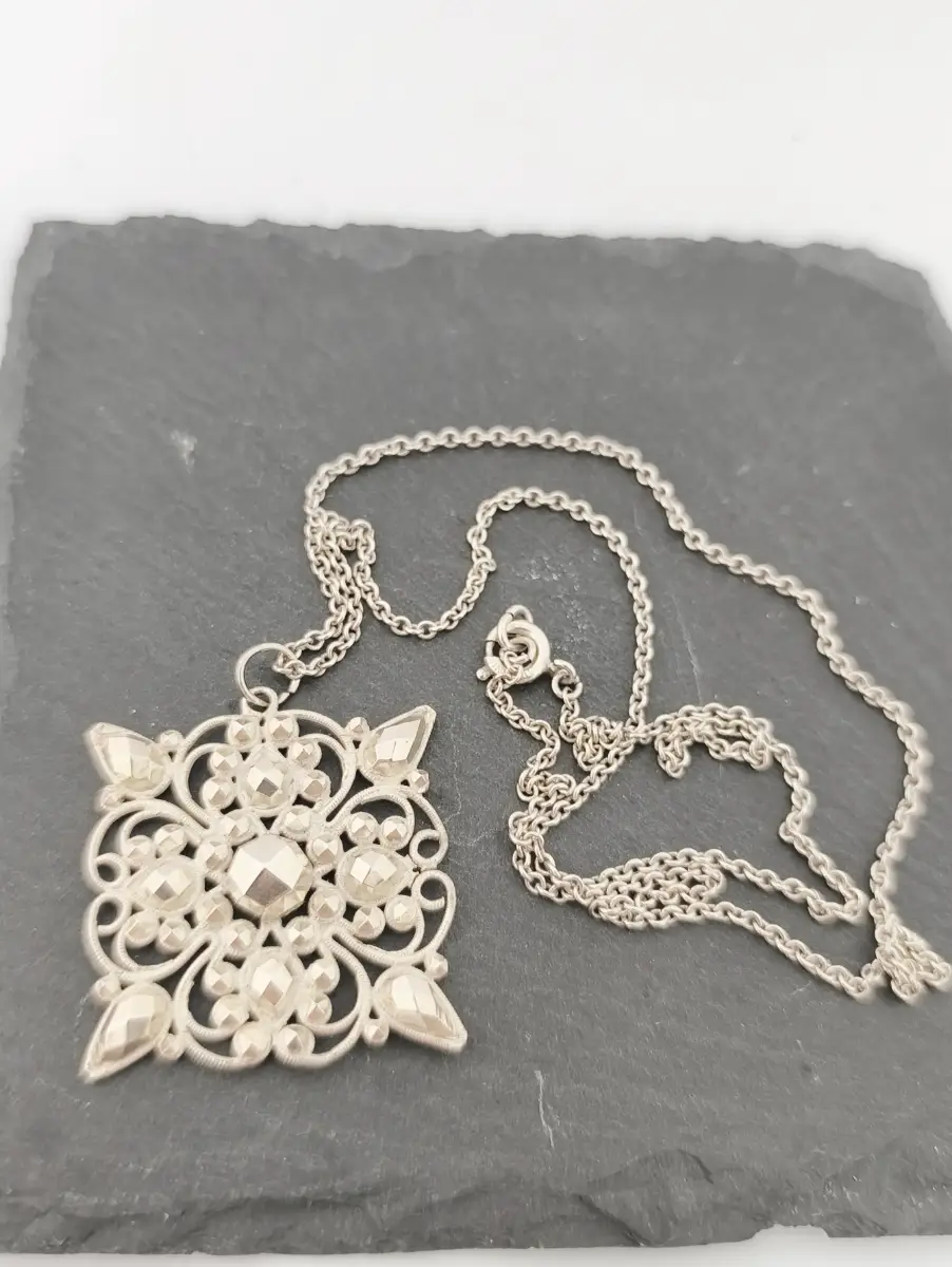Bespoke sterling silver hallmarked pendant & chain