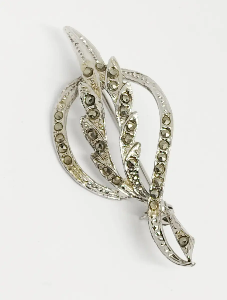 Vintage Silver tone with marcasite gems brooch