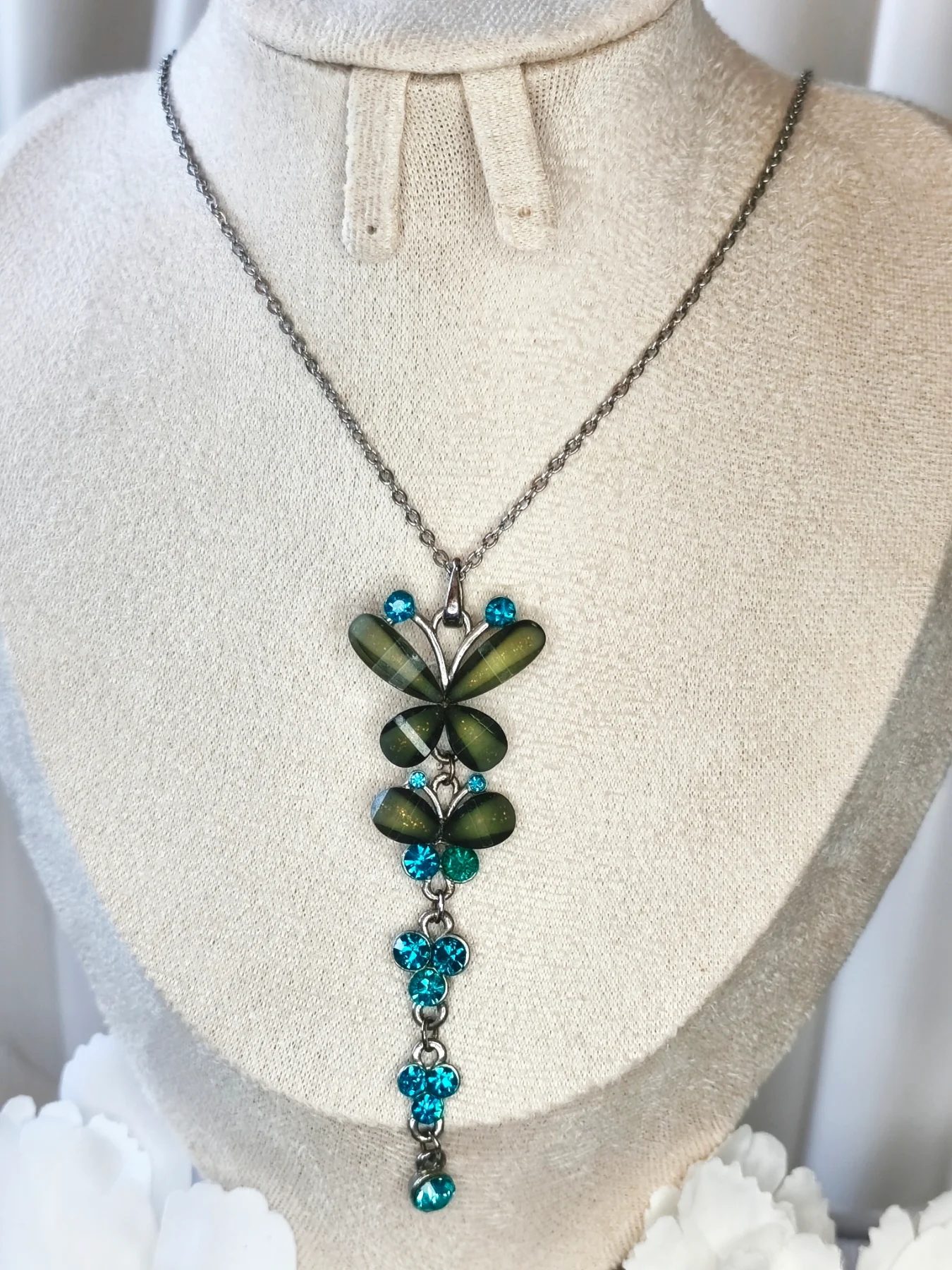 Crystal green glass butterfly pendant necklace