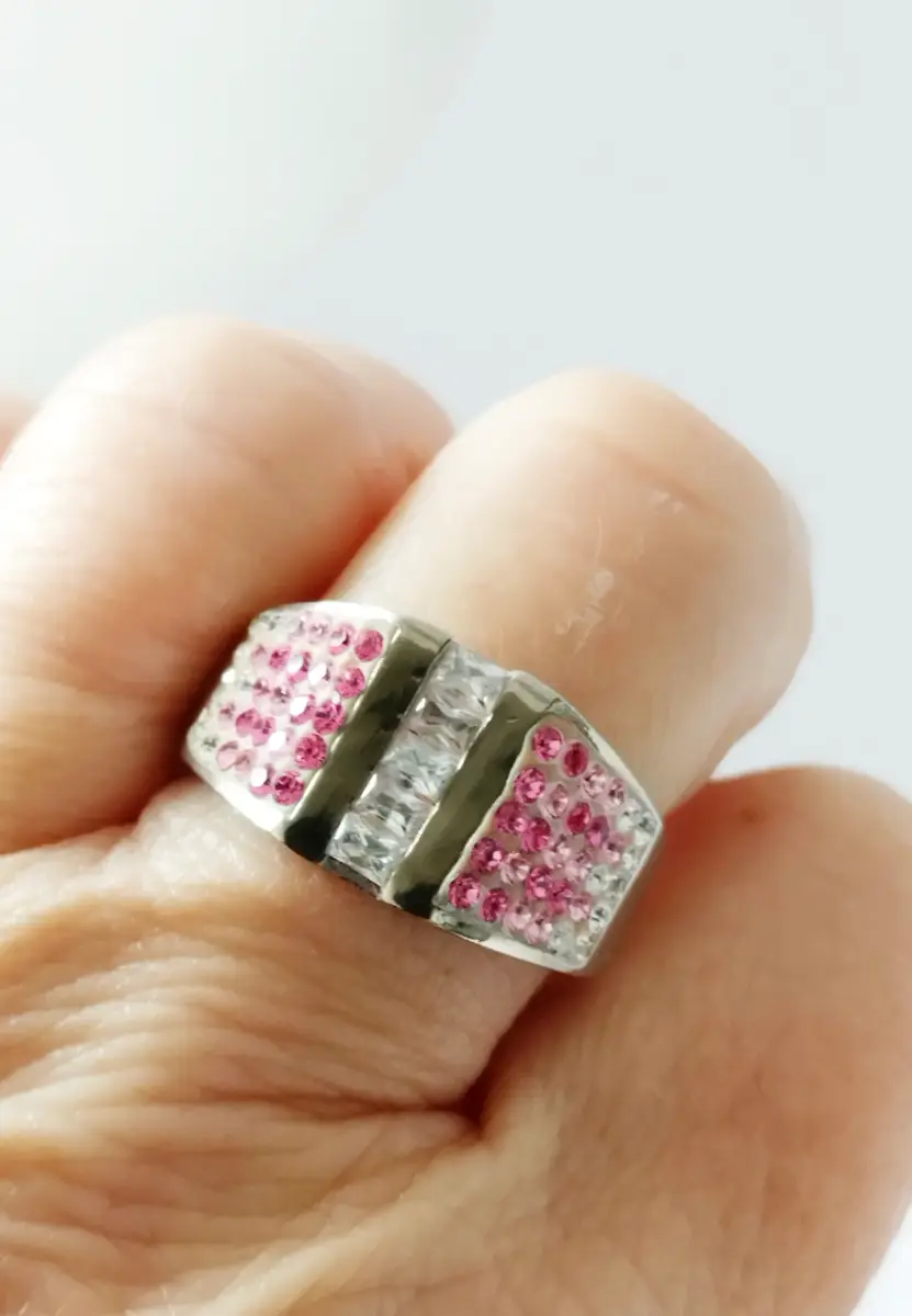 Silver Hallmarked 925 ring with pink & clear gems size N