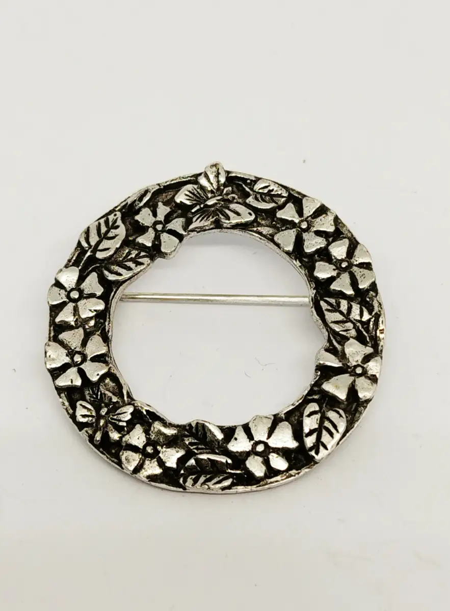 Signed MASJ pewter wreath flower brooch