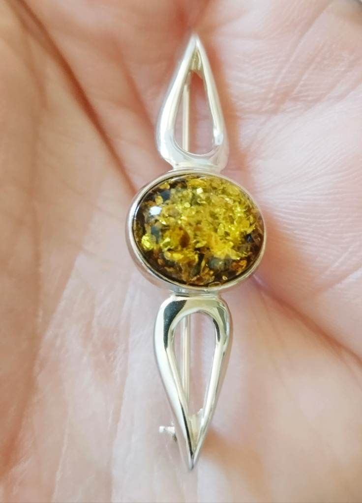 Silver 925 hallmarked amber gem set bar brooch