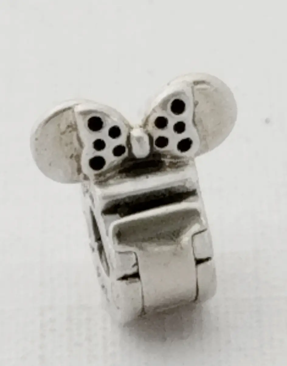 Chamilia Disney silver hallmarked 925 Minnie mouse clip lock bracelet charm