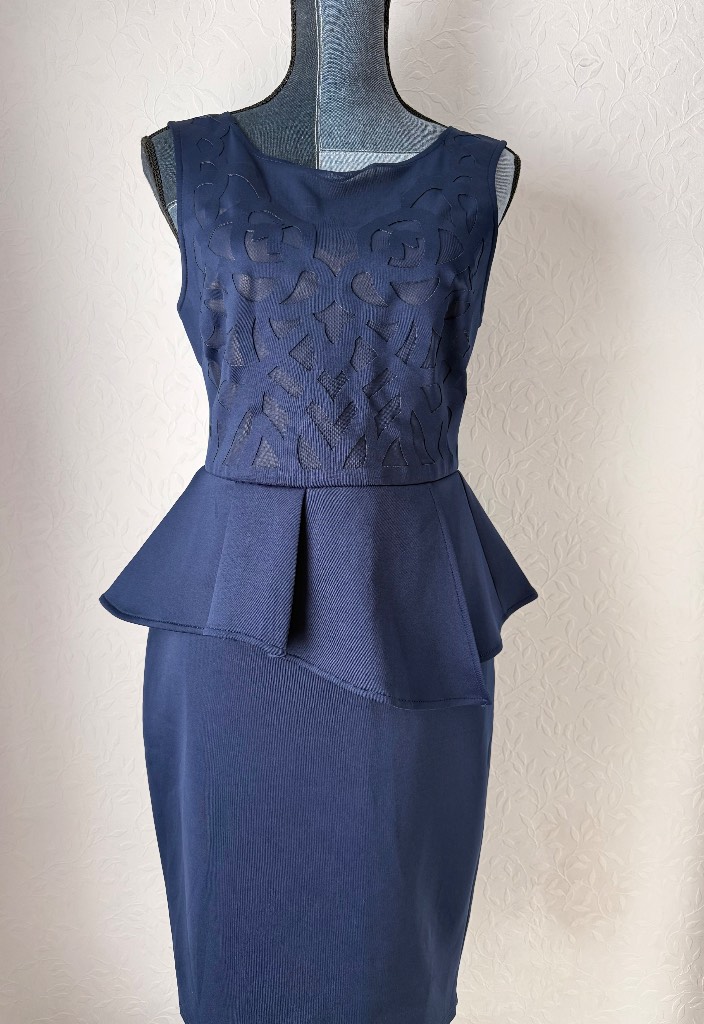 Lipsy women’s special occasion cocktail dress size 12