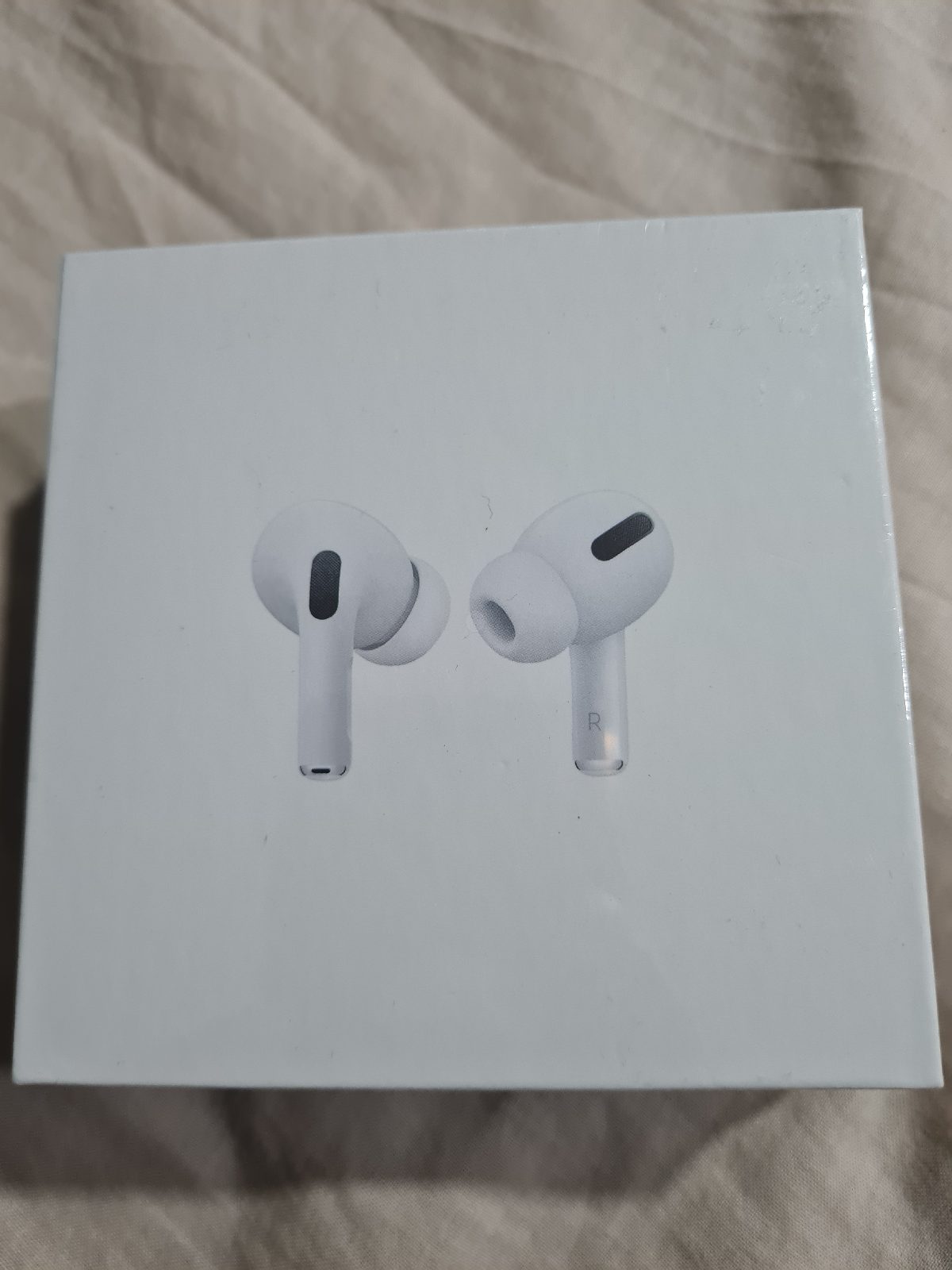 White wireless earphones