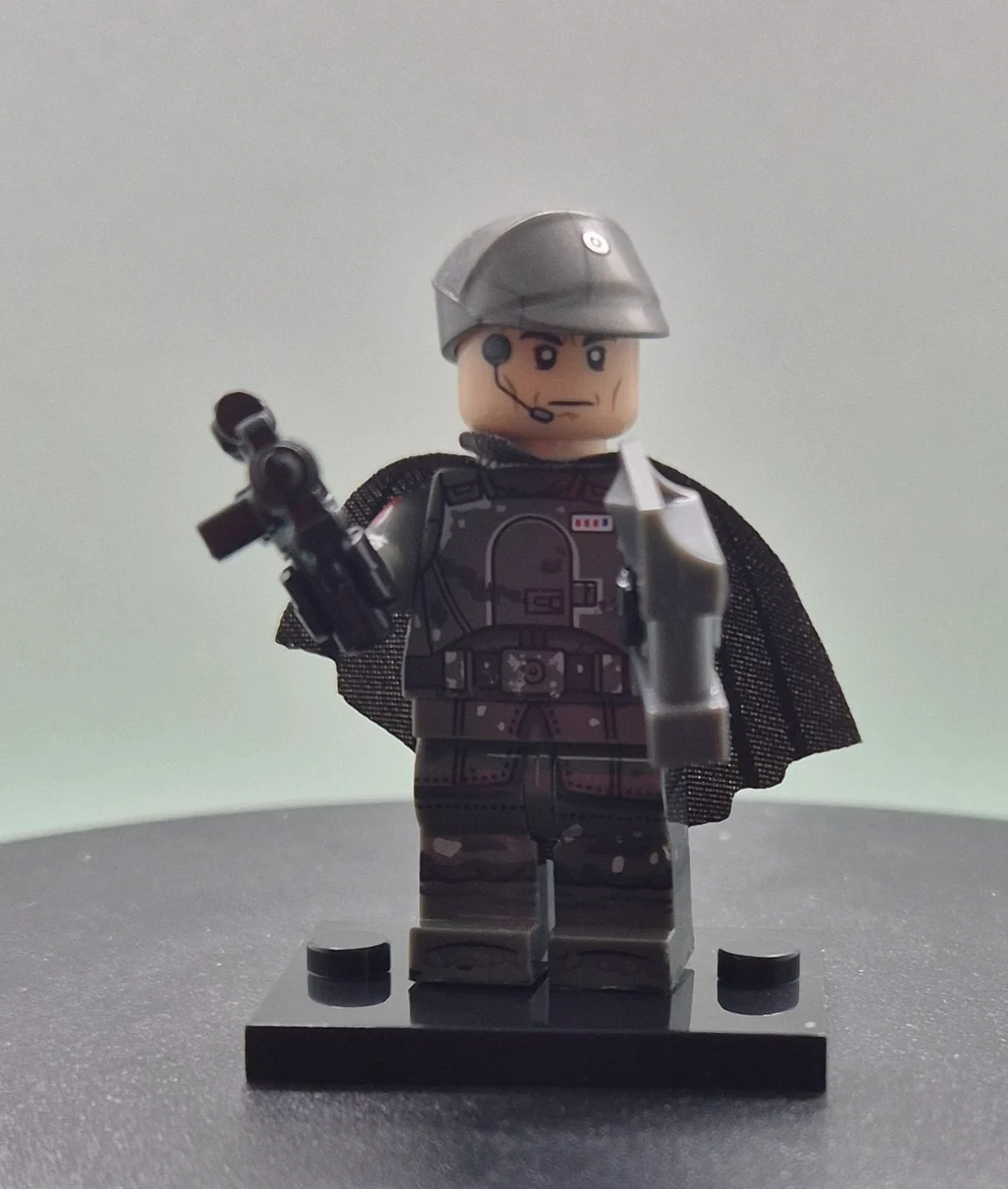 Custom Minifigure Science Fiction Film Star Wars Tobias Beckett
