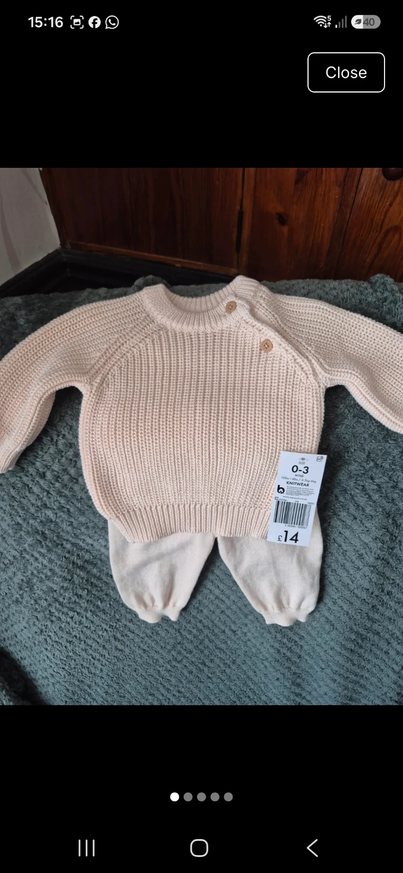 0-3 knitted baby outfit