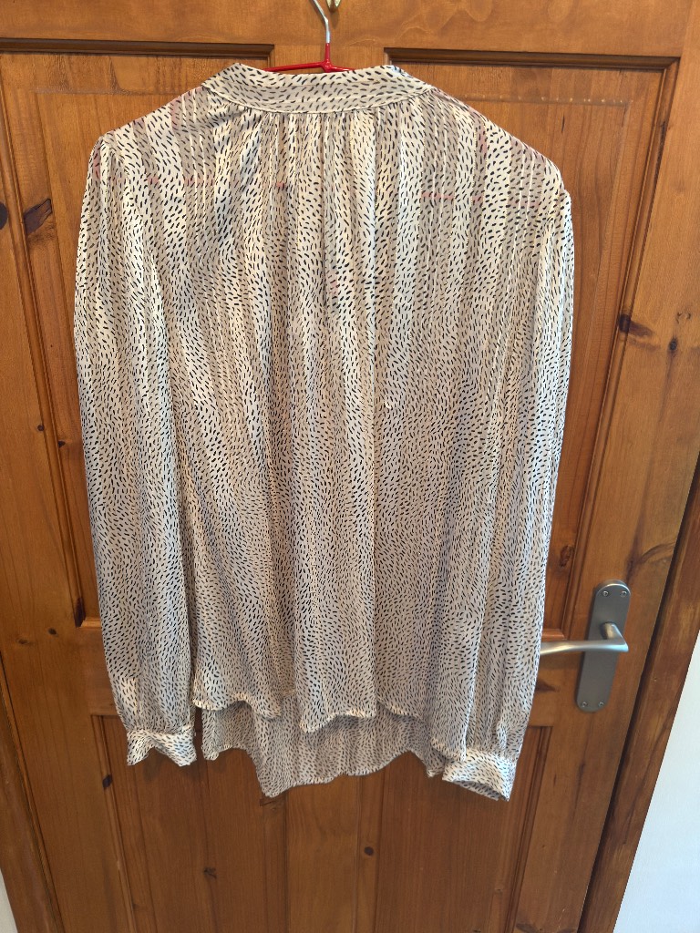 Peacocks long sleeve blouse size 16