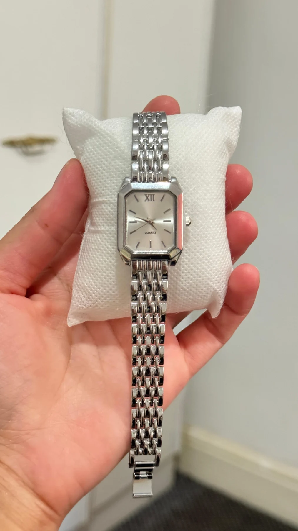 Quartz Women Wristwatch