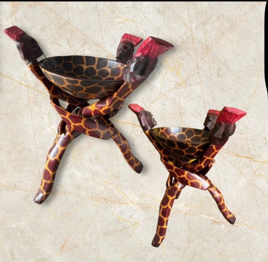 Ornamental Giraffe Bowls