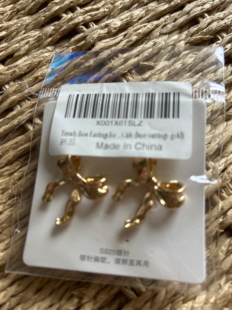 Bow Stud Earrings