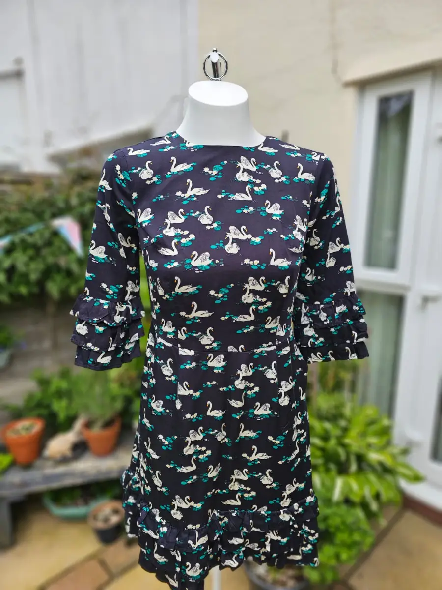 Joanie Womens Caroline Swan Lake Print Ruffle Mini Casual Spring Dress - UK 8