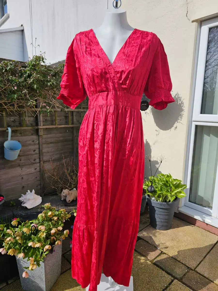 Joanie Alberto Floral Damask Midaxi Midi/Maxi Wrap Style Dress - Size 10 - Red