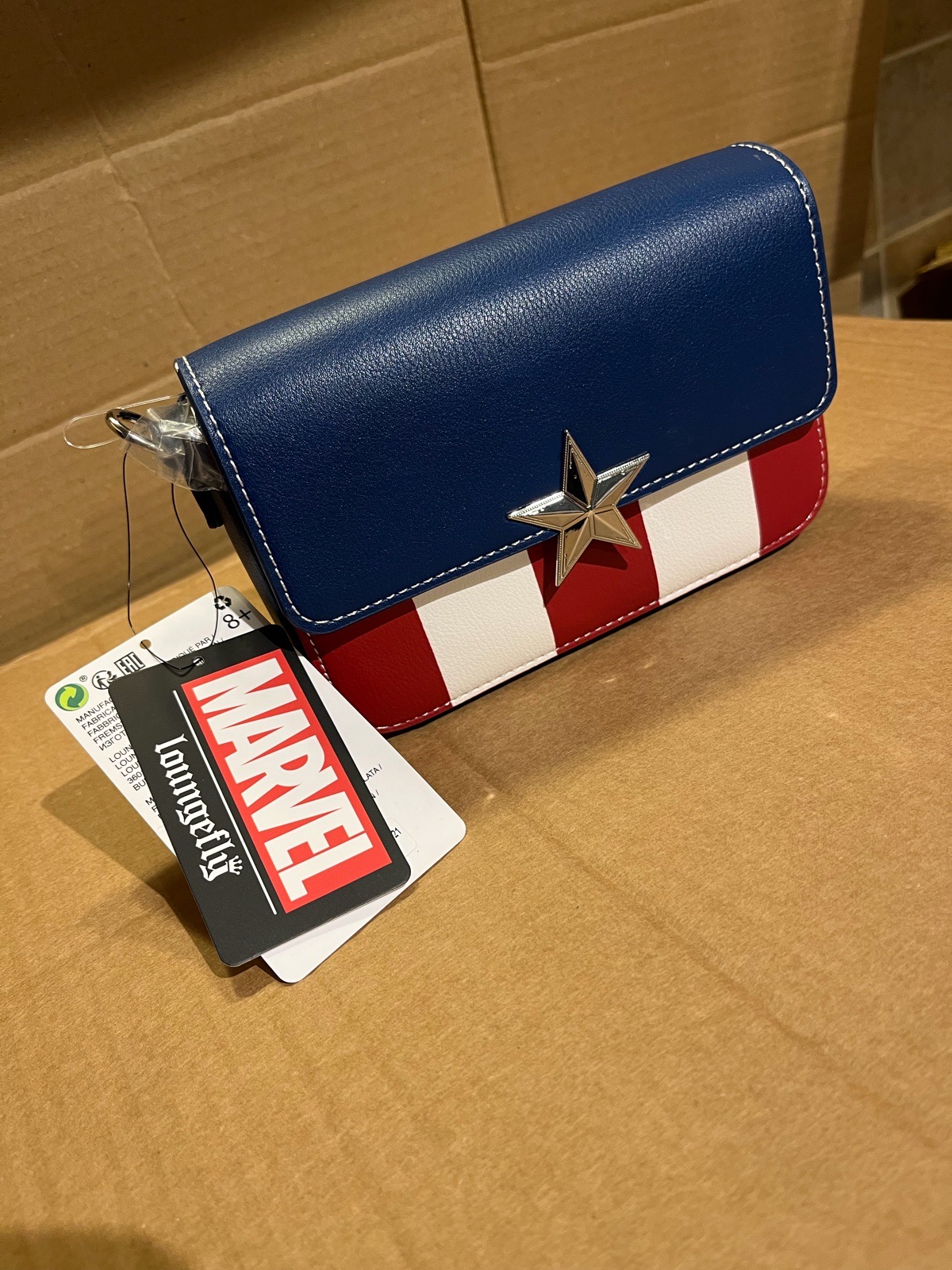 Loungefly Infinity Saga Captain America crossbody Japanese Exclusive