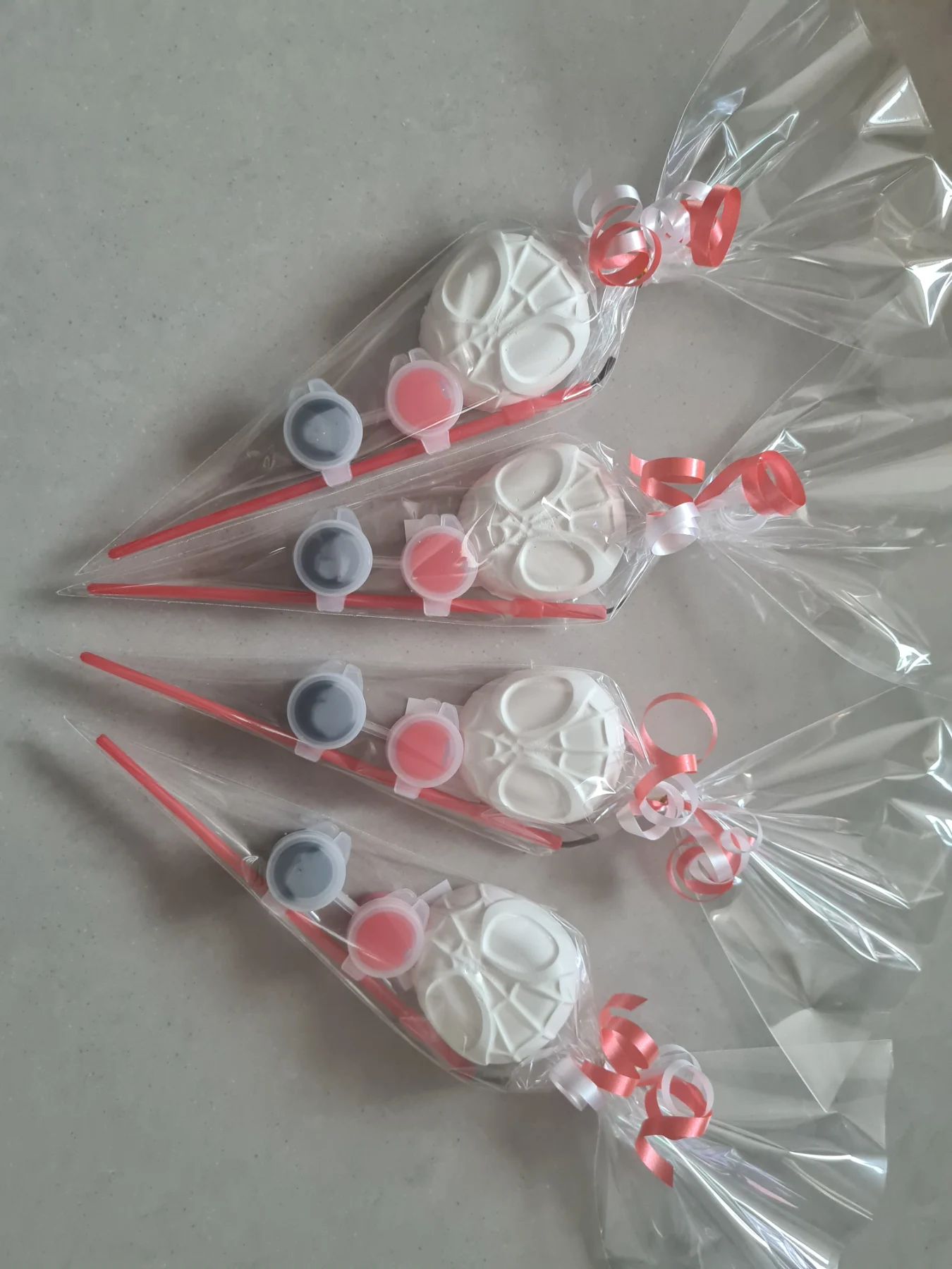 X10 spiderman paint your own party bag fillers