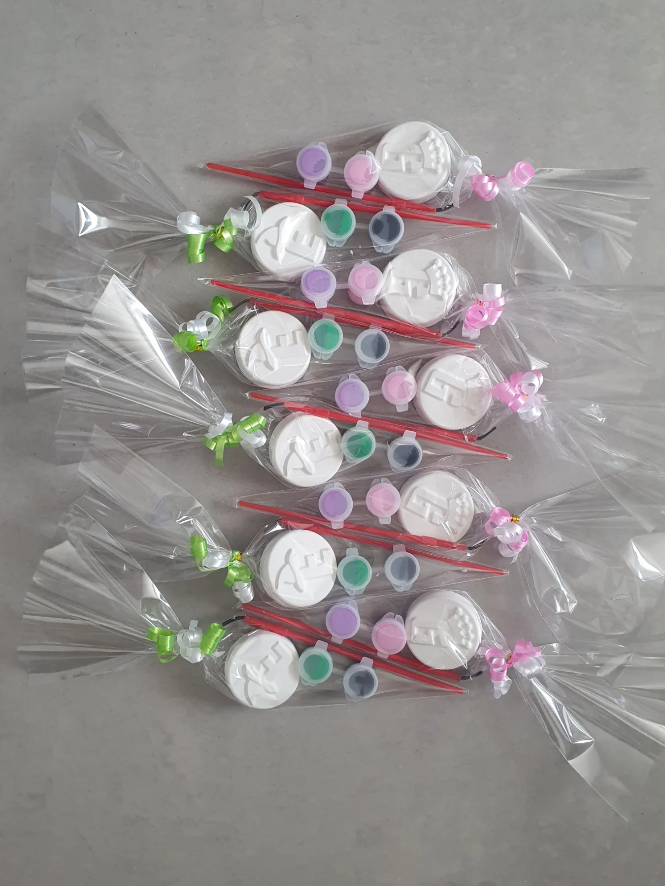 X10 wicked theme paint your own party bag fillers