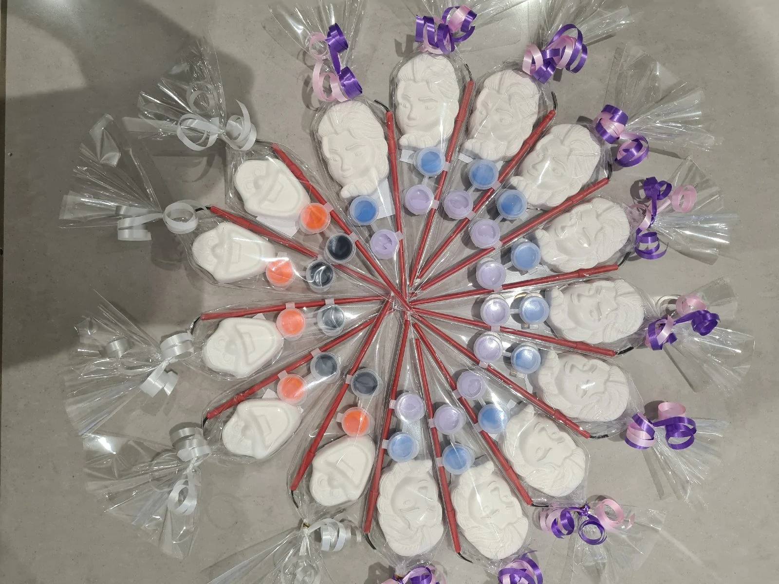 X10 frozen paint your own party bag fillers