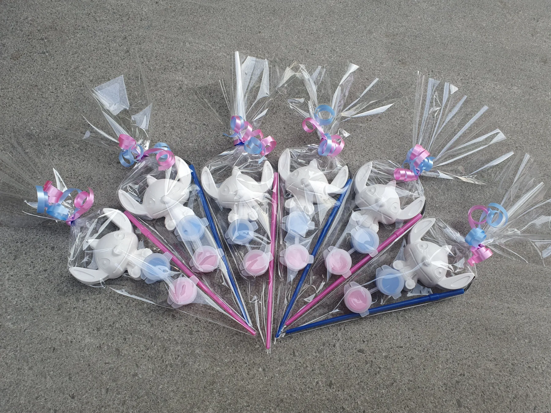 X10 stitch paint your own party bag fillers