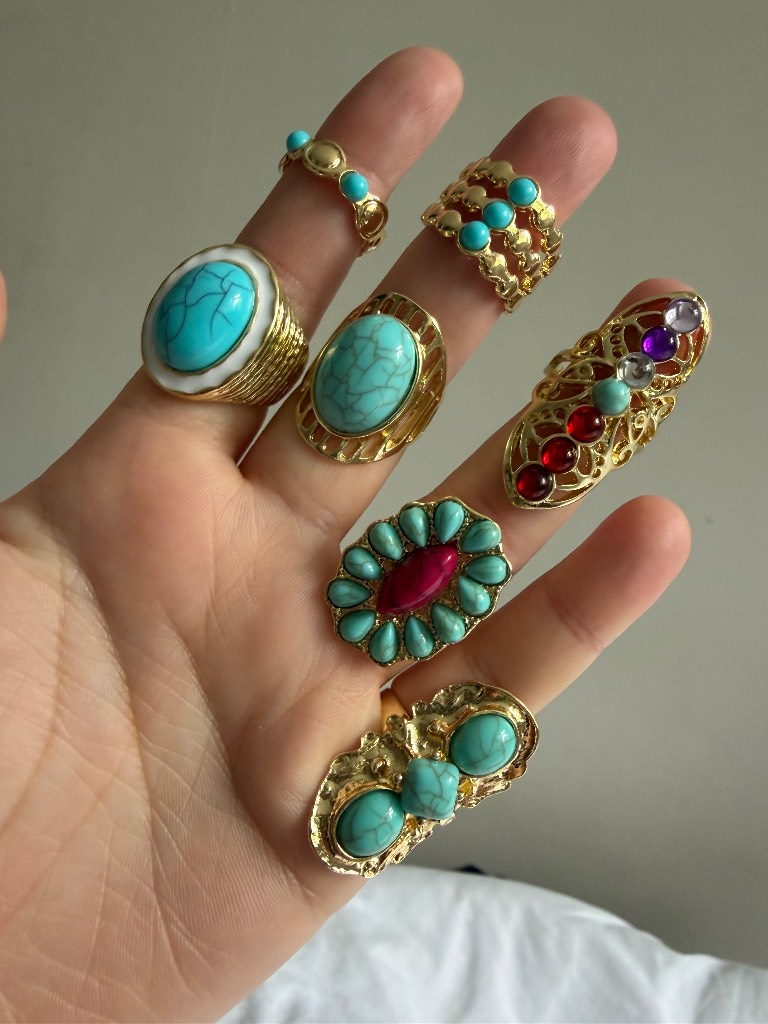 Bundle of vintage boho rings