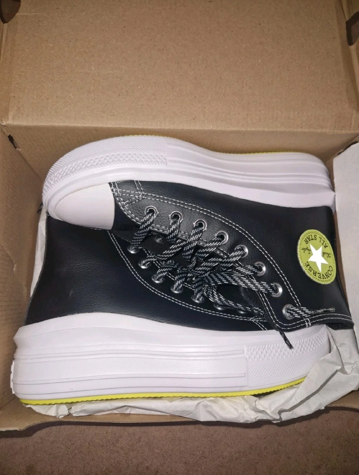 BNIB Converse Chuck Taylor Move Platform High Tops Size 5