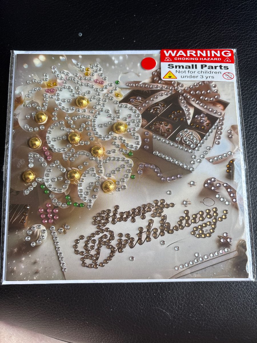 Gold flower birthday card diamond art